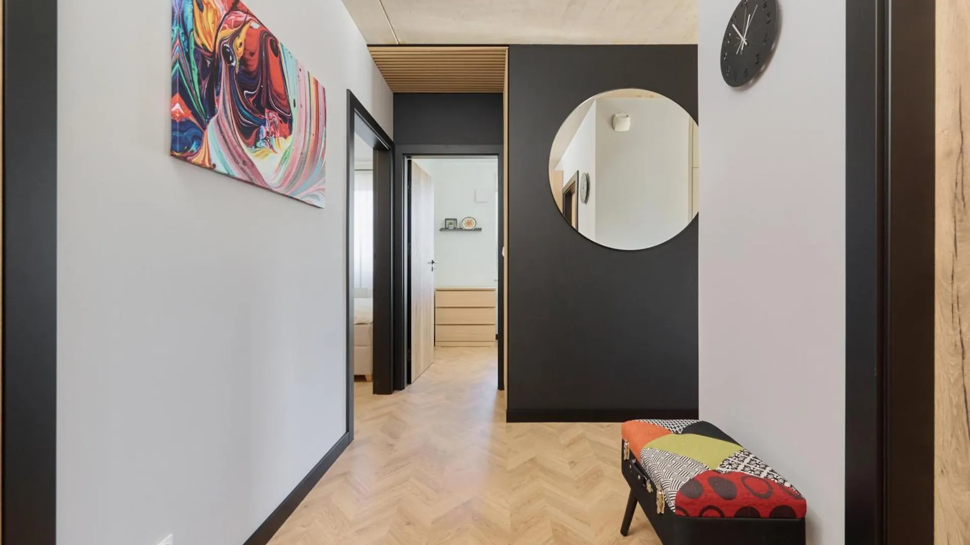 Fresh & Stylish Apartments In Poznan With Parking & Balcony By Noclegi Renters