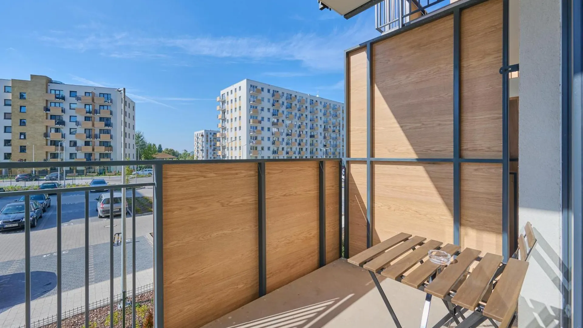 Fresh & Stylish Apartments In Poznan With Parking & Balcony By Noclegi Renters Poland