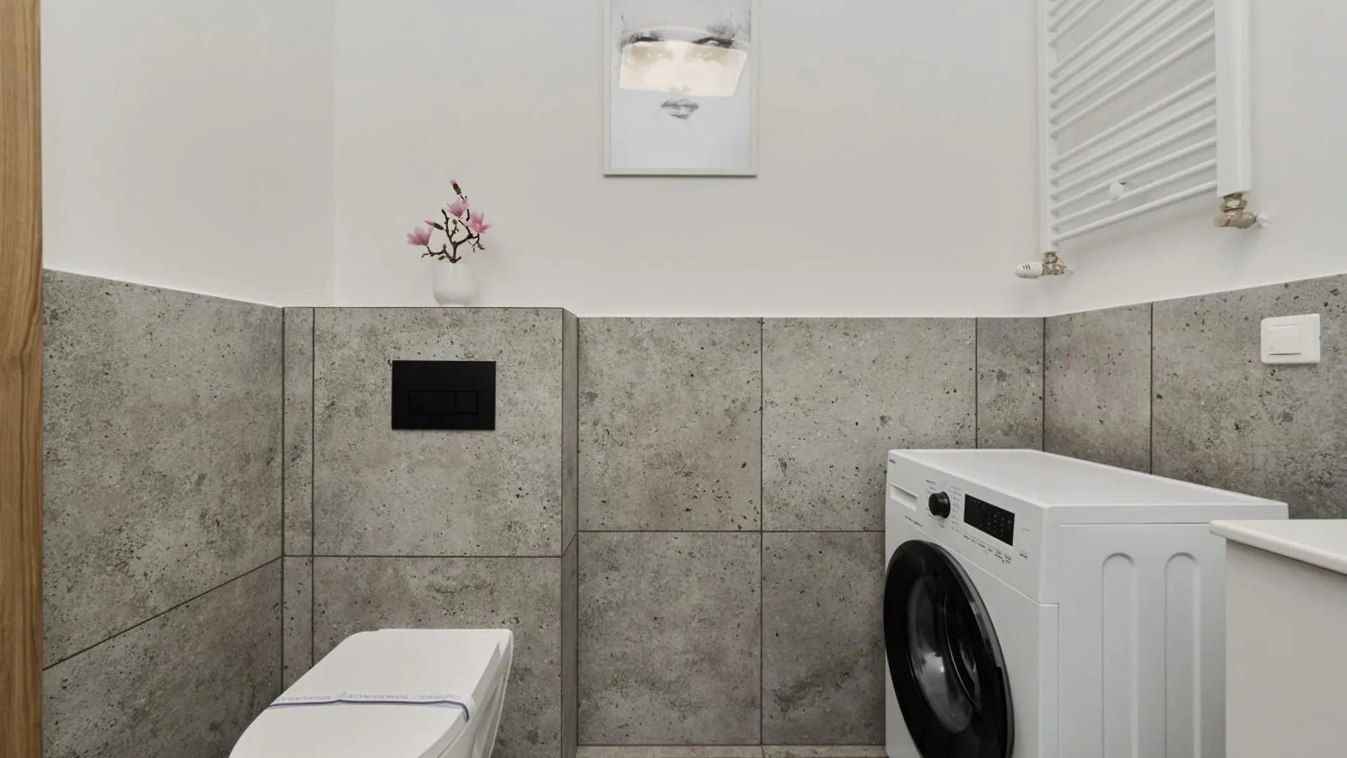 Fresh & Stylish Apartments In Poznan With Parking & Balcony By Noclegi Renters